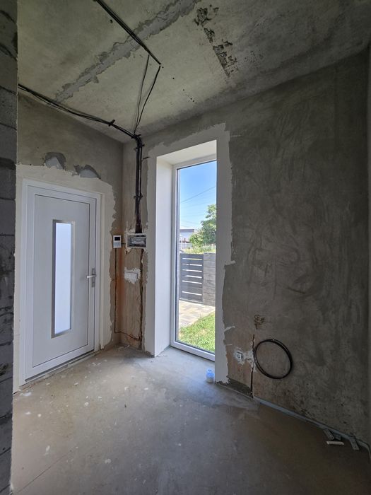 ПРОДАЖ КОТЕДЖІВ  газове опалення / гарна локація / 853 $ за м²