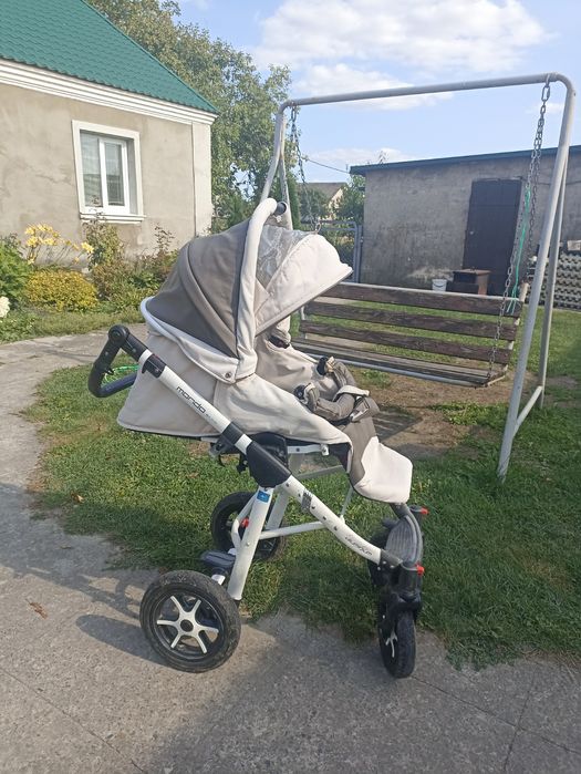 Продам Коляска 2в1