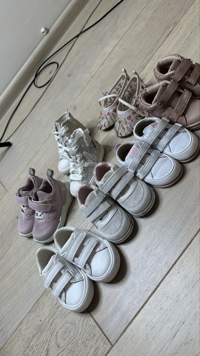 Взуття для дівчинки mayoral , zara , next , ecco