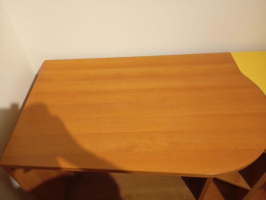 Secretária de madeira