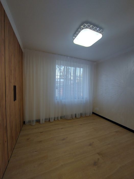 Дуплекс з розкішним новим ремонтом в Лісовій Бучі.