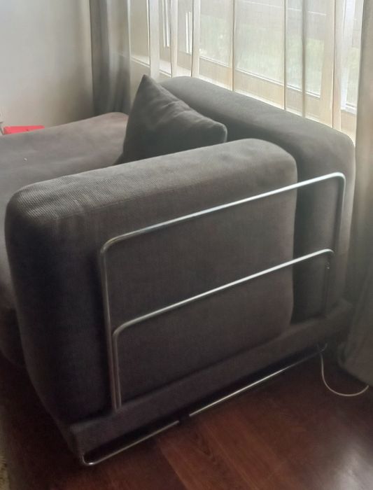 Chaise Longue impecável castanho, em muito bom estado