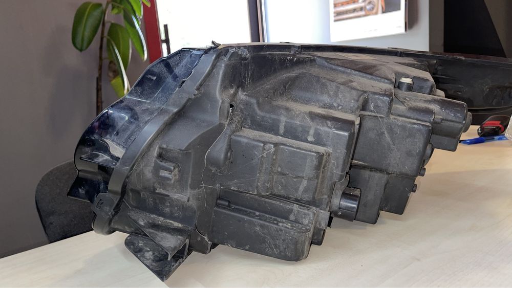 Range Rover L405 передні фари