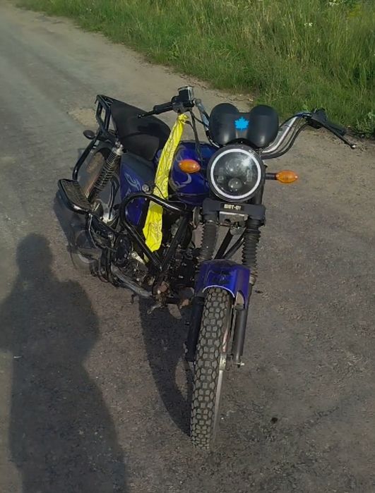 Мустанг мт 125-8