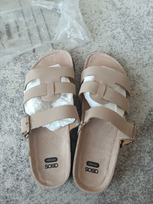 Nowe klapki ASOS 42/43 na korku,beżowe
