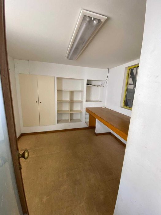 Armazém 400m2 para alugar