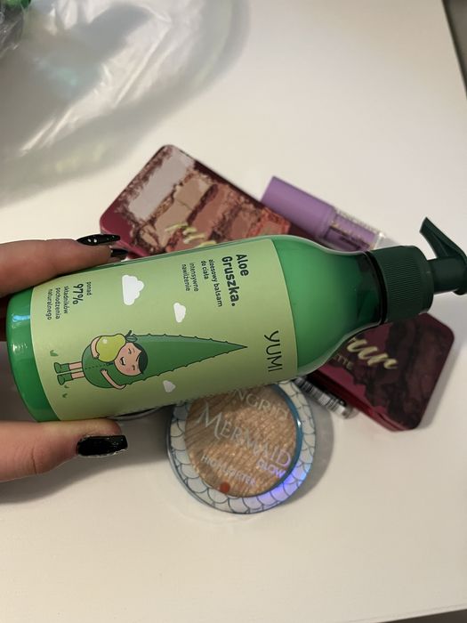 Zestaw nowych kosmetyków