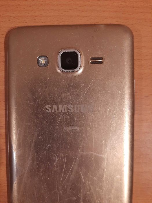 Мобильный телефон Samsung Galaxy Grand Prime SM-G531H