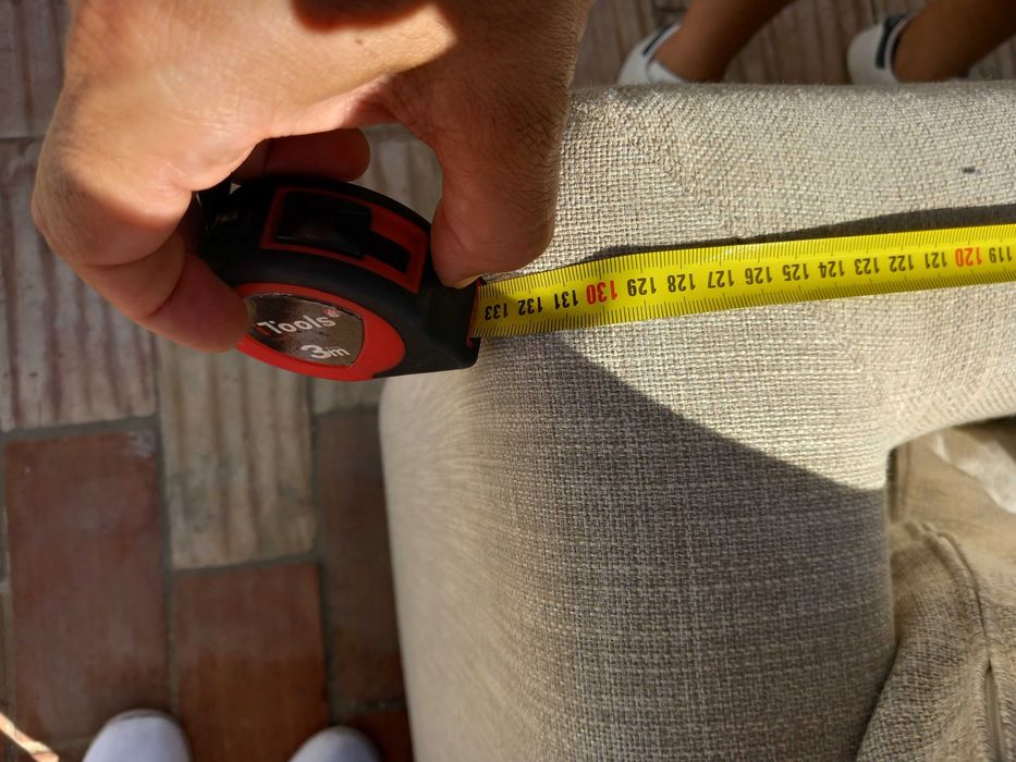 2 Sofá cinza/ Beige Claro com 2 Pousa Pés