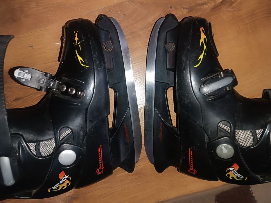 Łyżwy regulowane 33,34,35,36