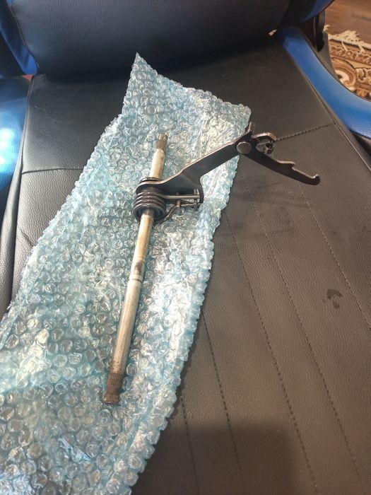 вал перемикання передач на вайпер актив