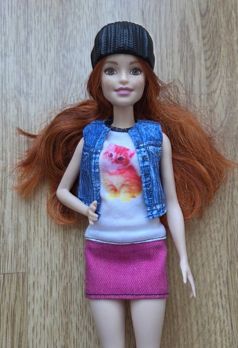 Barbie DVX69 Fashionistas Kitty Cute Petite Doll