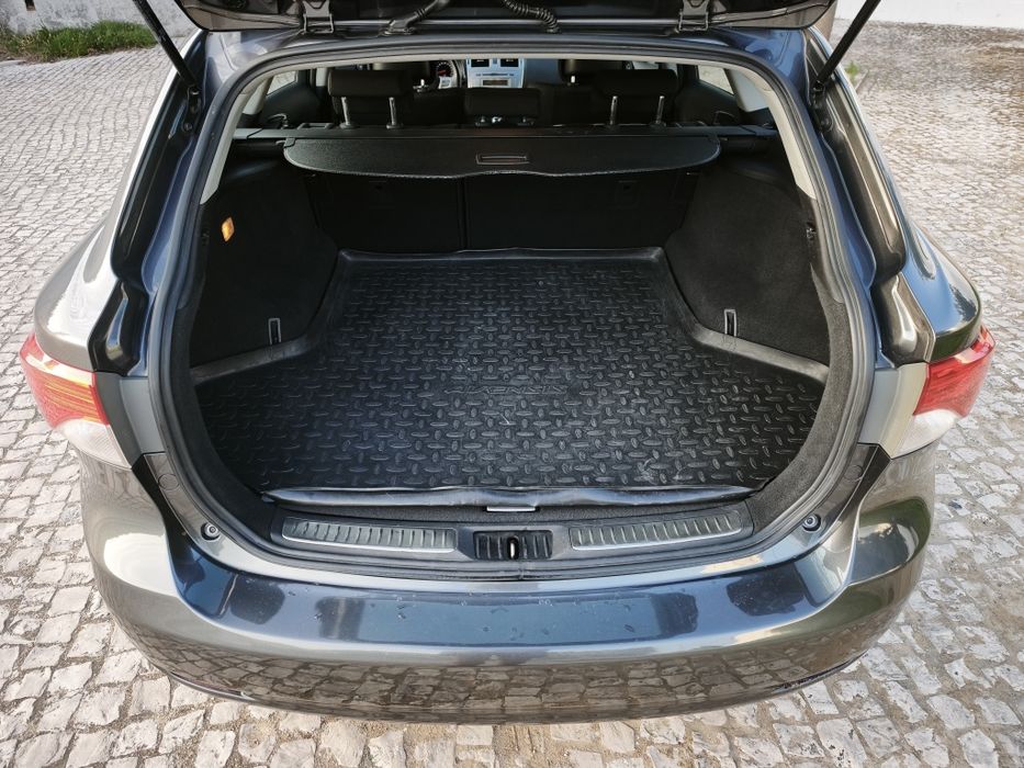 Toyota Avensis SW 2.0 D-4D 124cv