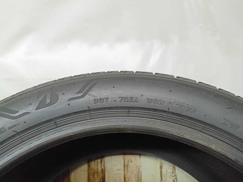 Bridgestone Alenza 001 RSC 275/40/20 2021r 106W 2x5,2mm (5137)
