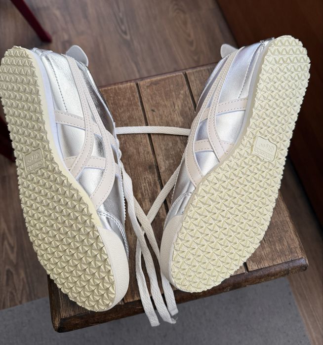 Onitsuka Tiger MEXICO 66 Silver