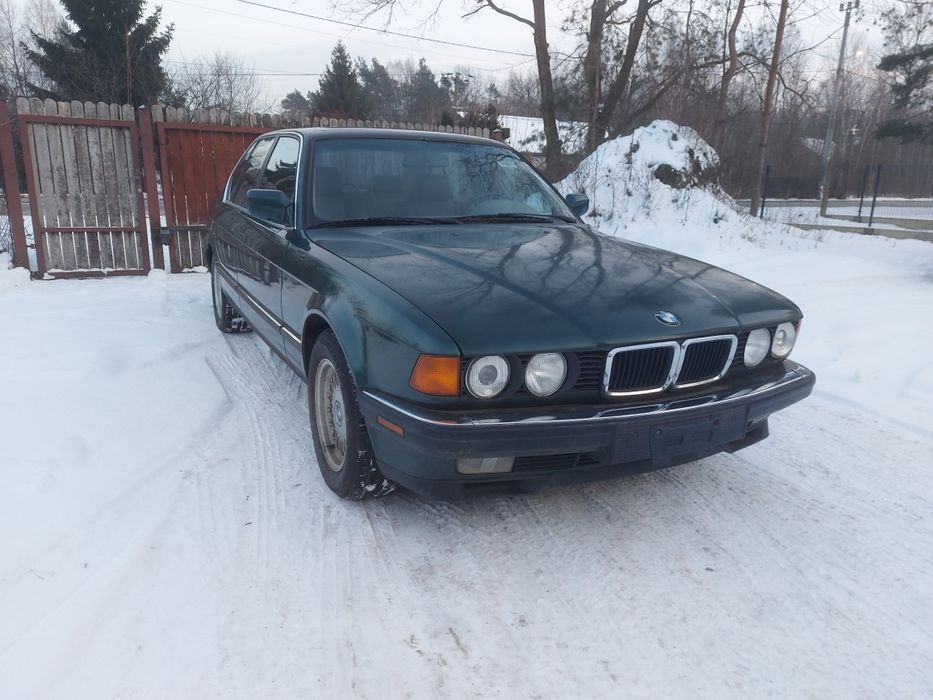 E32 740i - USA - M60B40 - niski przebieg