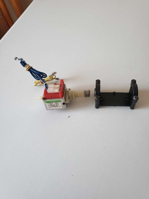 Pompa ciśnieniowa 48W 230V Ulka EP7