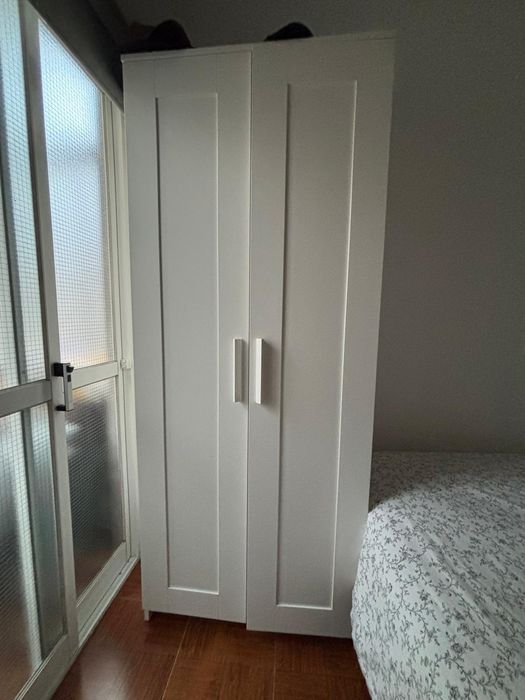 Roupeiro ikea BRIMNES