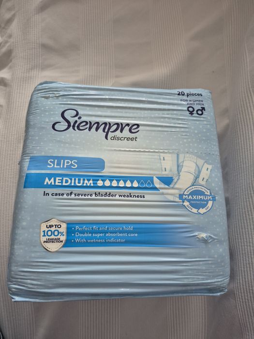 Fralda cueca de incontinência  tamanho M