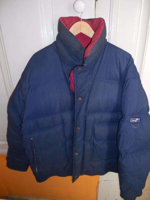 blusao de penas duffy de 2 cores bordeaux e azul