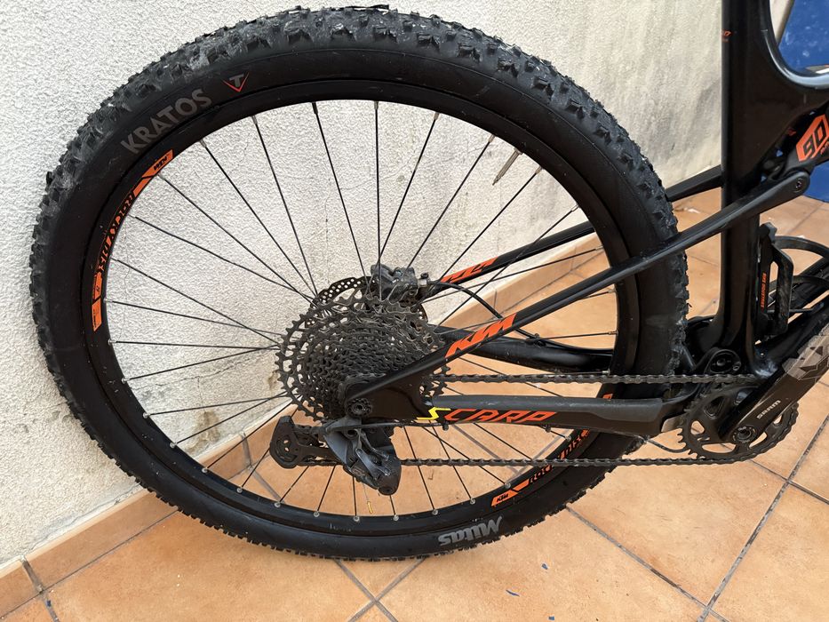 Bicicleta ktm com gps