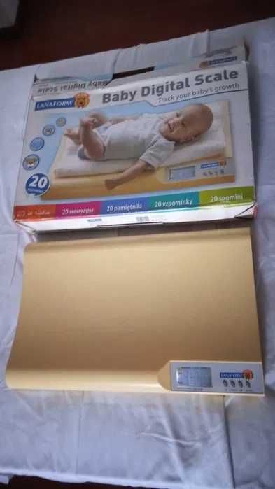 Esterilizador de biberões (Phillips) e Balança de bebés (Lanaform)