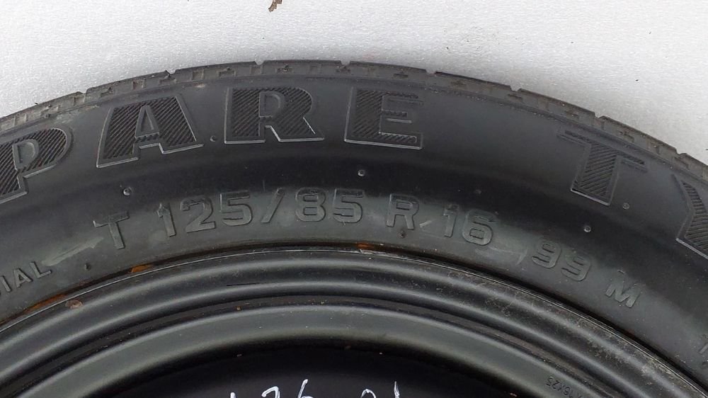 Pneu suplente FORD C-Max (DM2)
