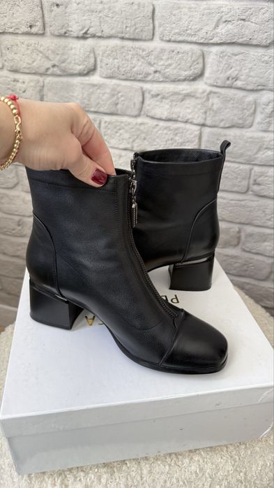 Чоботи шкіряні 39р.