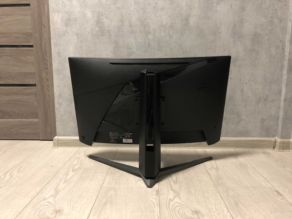 Монітор MSI MAG 27CQ6PF / 27" / QHD / 180hz / VA / 	0.5 ms / Curved