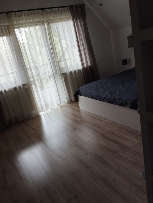 Sprzątanie mieszkań i biur.