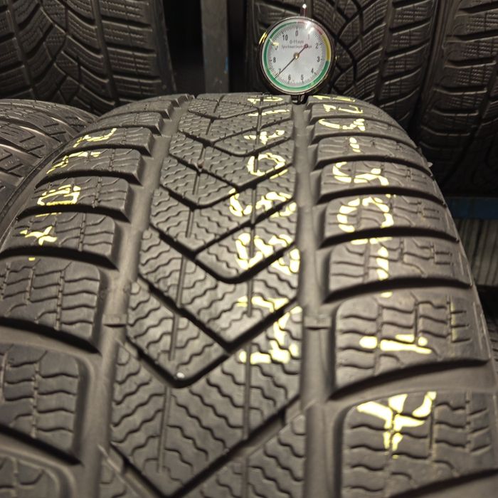 225/50/R17 Pirelli Sottozero 3