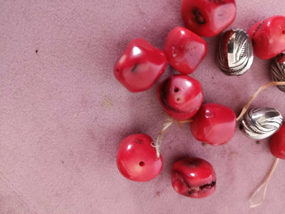 Бусины коралл натуральный