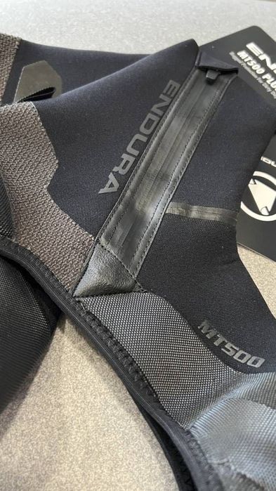 Ochraniacze na buty Endura MT500 Plus Overshoe czarne r. M