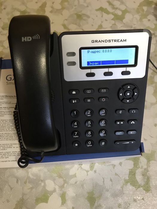 IP-телефон для бизнеса Grandstream GXP1625 VoIP в офис с адаптаром пит