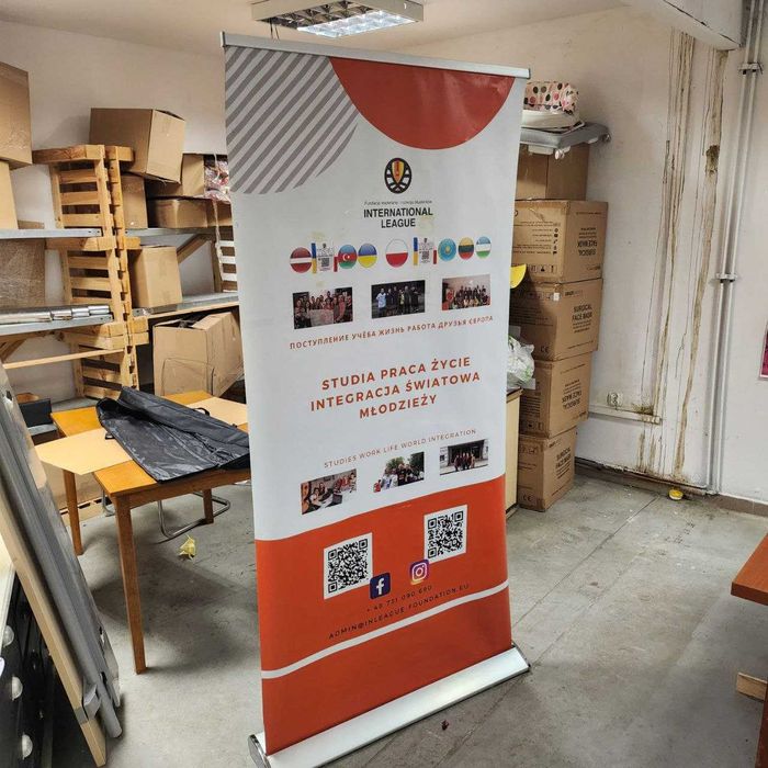 Kaseta Roll-up 100cm | Wymień Plakat na Własny!