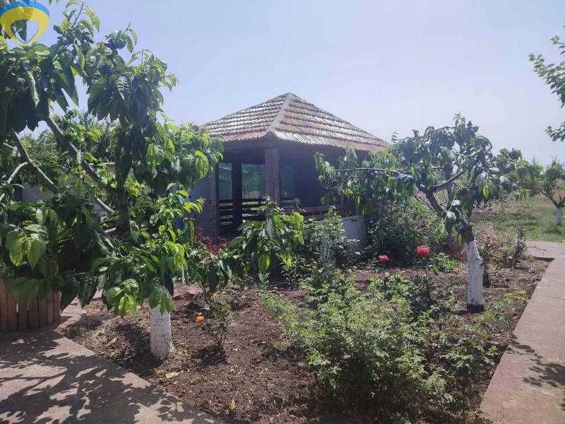 Продам дом з ремонтом та всіма зручностями! р9