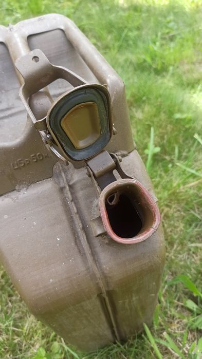 Kanister  20 litrów metalowy