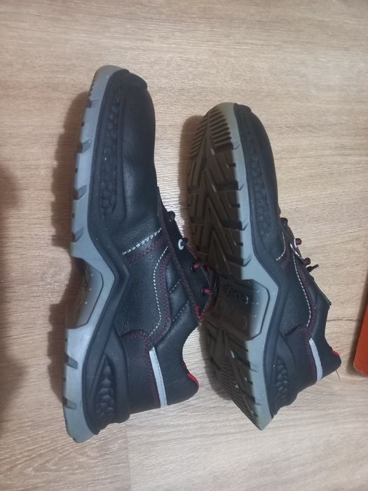Sapatos segurança n⁰42