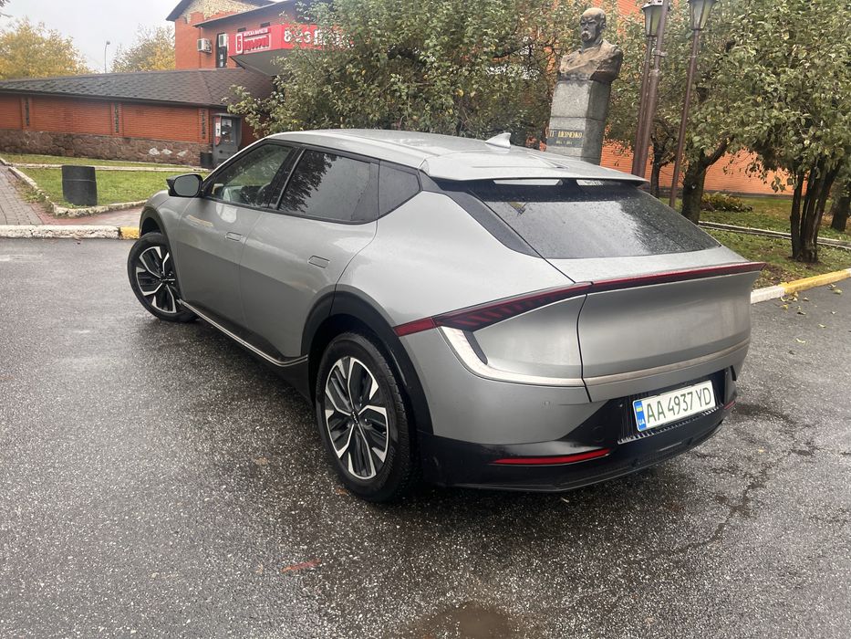 Kia ev6 77 кВт всі деталі по телефону