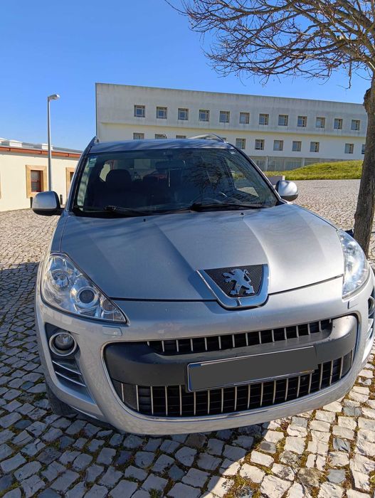 Peugeot 4007 2.2 HD - 7 Lugares - 4x4