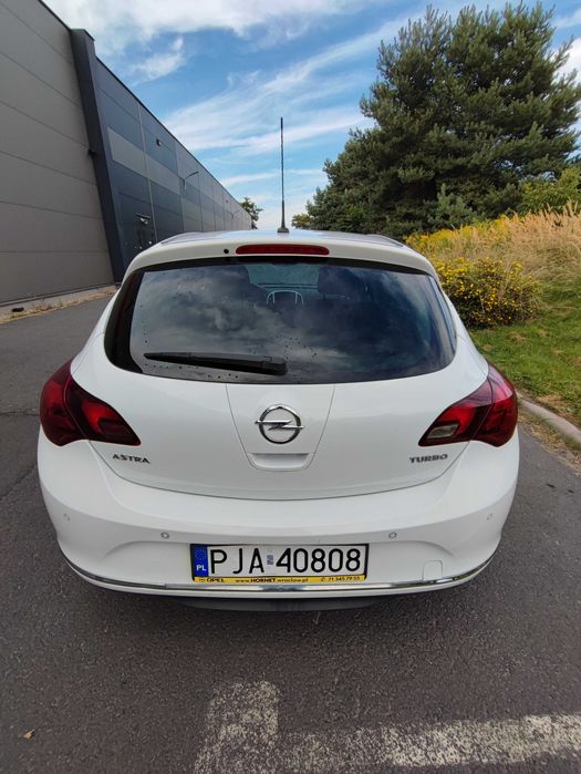 Opel Astra J 2014 1.4T 140km/170tys.km/pdc/tempomat