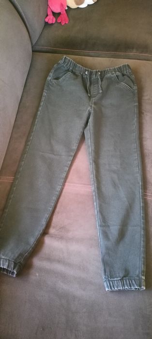 Spodnie rozmiar 36 dziewczece