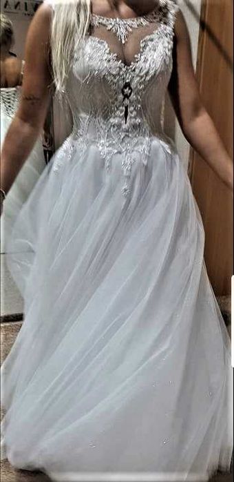 Suknia Ślubna 'Relevance Bridal' - Rozmiar 38 / Kolor Ivory