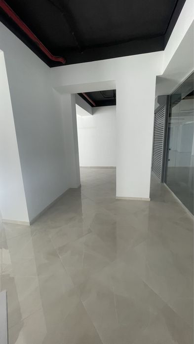 Продам комерційне приміщення в ТРЦ Княгинин