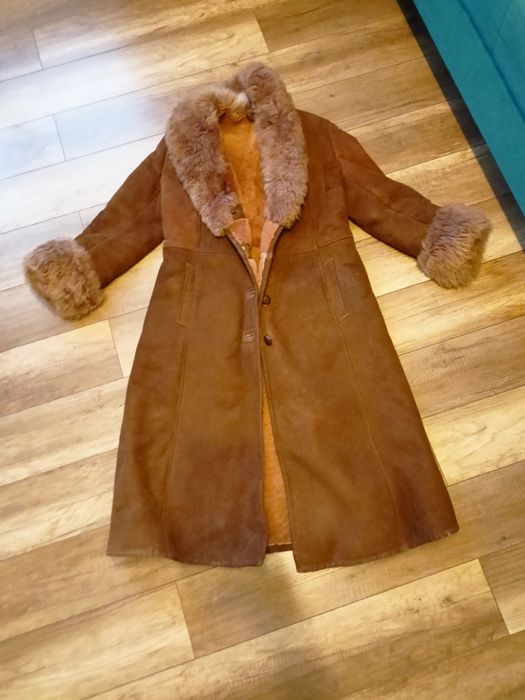 Klasyczny kożuch damski L M