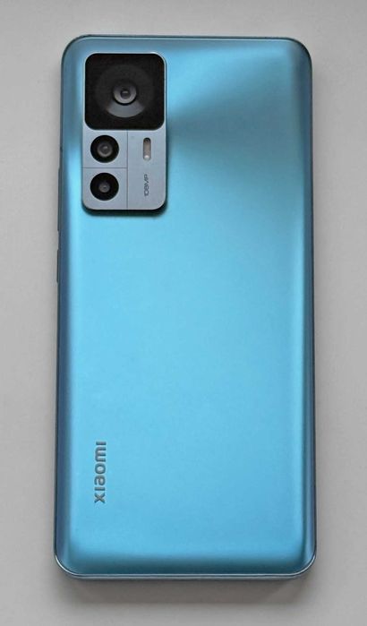 Xiaomi 12T 8/256Gb, 108 МП, Dimensity 8100-Ultra, Amoled 120 Гц, NFC