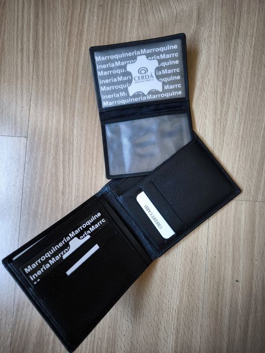 Vendo carteira de homem preta