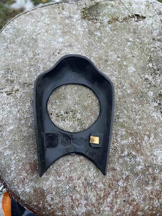 Продаю пластик на бак piaggio si