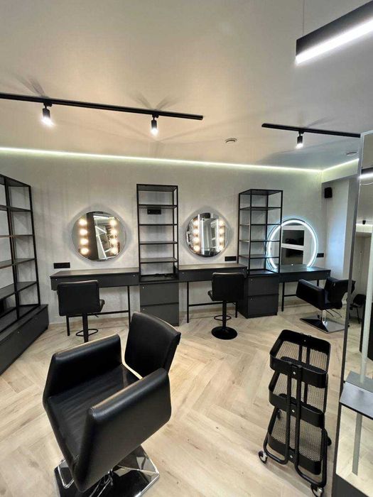 Здам салон-перукарню в центрі Хмельницького