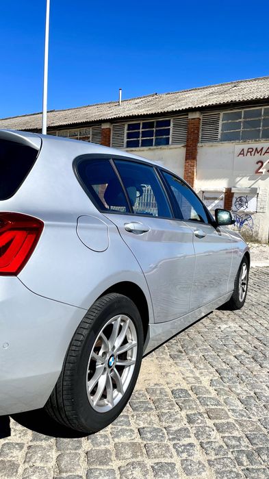 BMW 116 D Caixa Aut. 8 Vel.